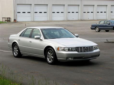 2000 Cadillac Seville Owners Manual